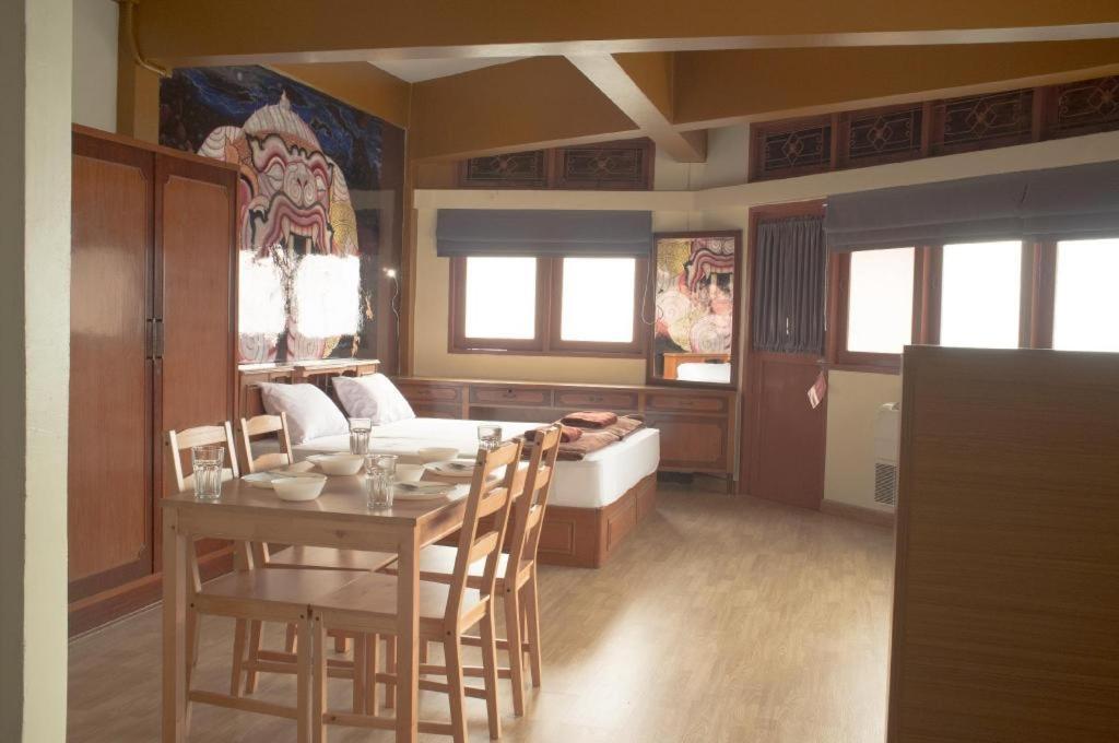 Alameda Suites Hotel Bangkok Ngoại thất bức ảnh