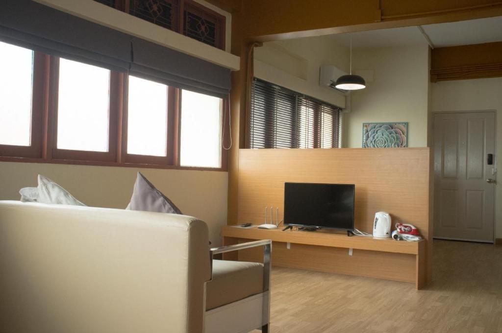 Alameda Suites Hotel Bangkok Ngoại thất bức ảnh