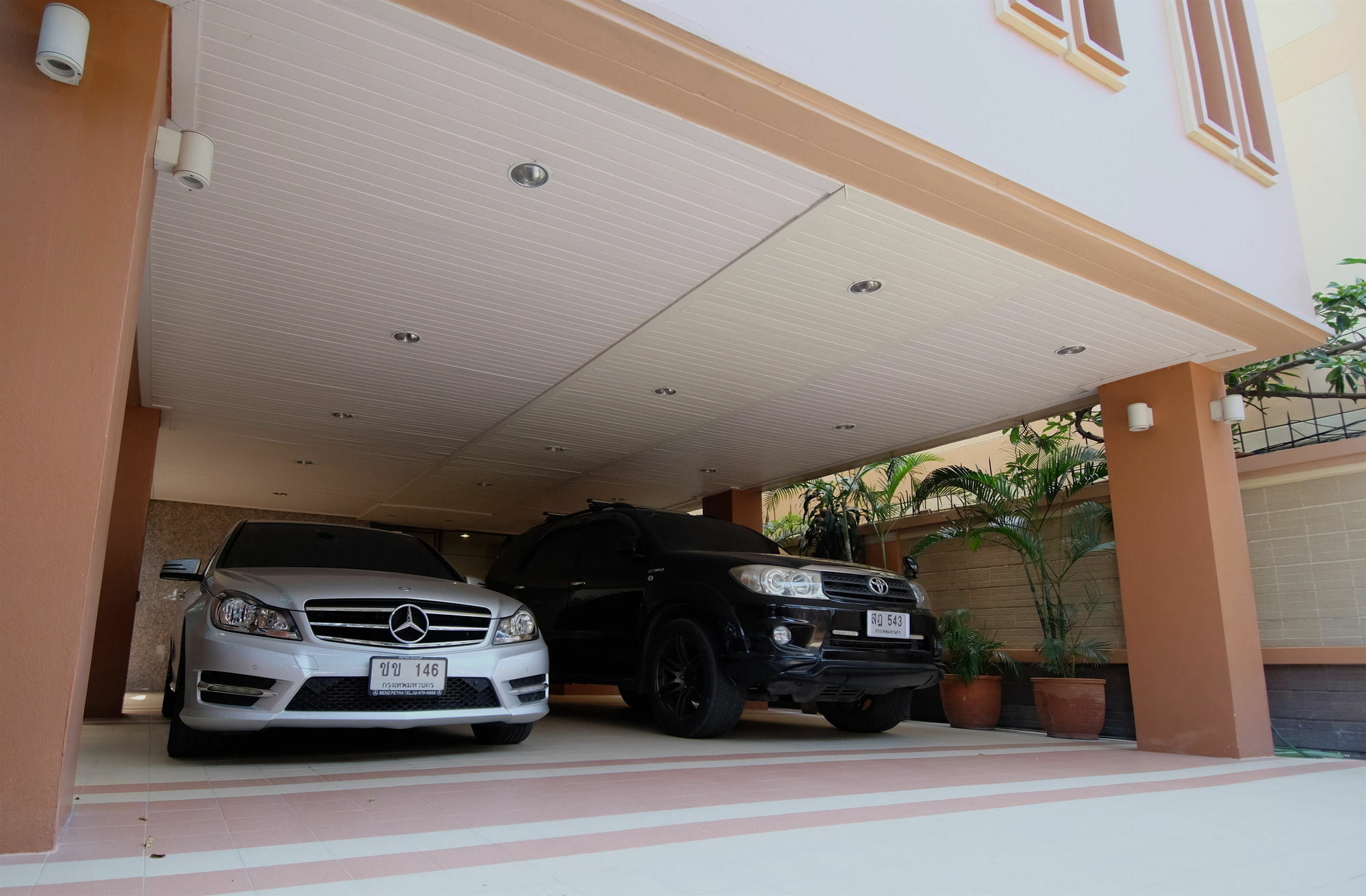 Alameda Suites Hotel Bangkok Ngoại thất bức ảnh